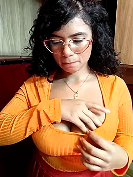 Simone Miller online show from 03.19.25