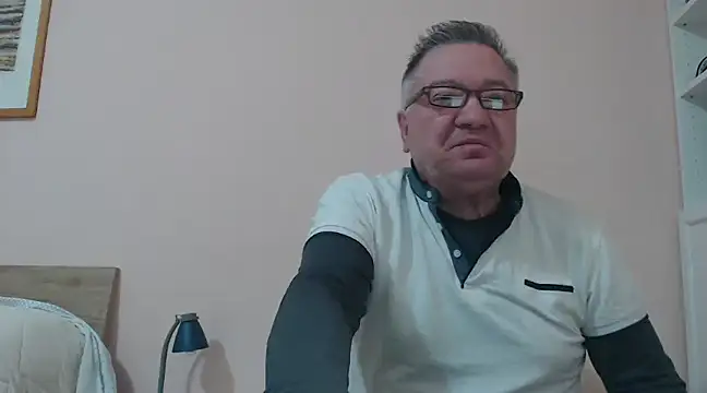 YOU6me online show from 01.18.25