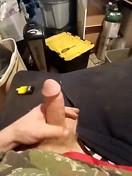 Snapshot of Hardon4yoursex chatting on 11.09.25 Hardon4yoursex online show from 11.09.25