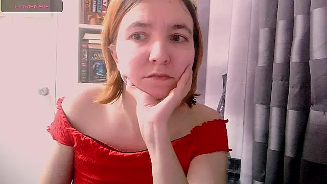 BrattyFoxyGirl online show from 12.07.24