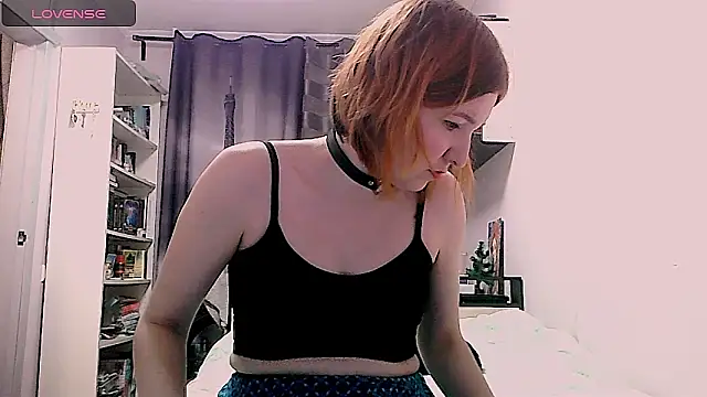 BrattyFoxyGirl online show from 01.24.25