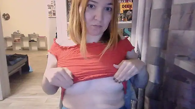 BrattyFoxyGirl online show from 10.16.25