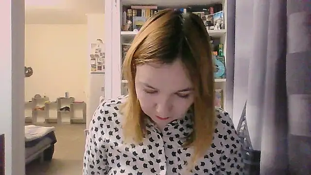 BrattyFoxyGirl online show from 11.07.25