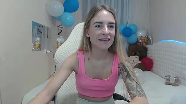 DeboraHorny online show from 10.05.25