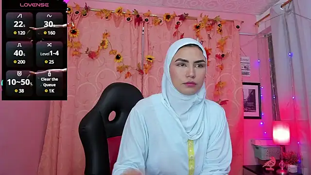 Snapshot of DarshaKhemu chatting on 01.16.25 DarshaKhemu online show from 01.16.25