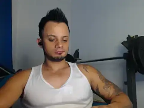 Snapshot of JacobJamess chatting on 12.28.24 JacobJamess online show from 12.28.24