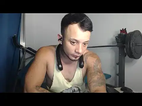 Snapshot of JacobJamess chatting on 01.30.25 JacobJamess online show from 01.30.25