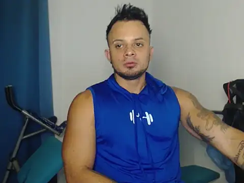 Snapshot of JacobJamess chatting on 10.24.25 JacobJamess online show from 10.24.25