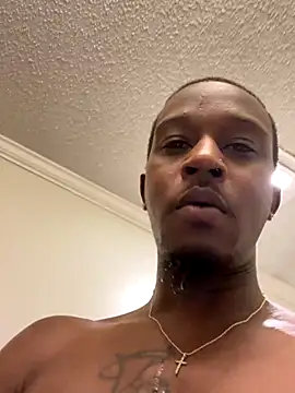 Snapshot of MrBon3z_90 chatting on 09.14.25 MrBon3z 90 online show from 09.14.25