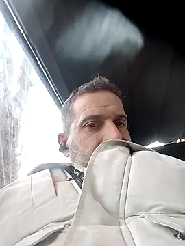 Snapshot of maxbigol chatting on 12.12.24 maxbigol online show from 12.12.24