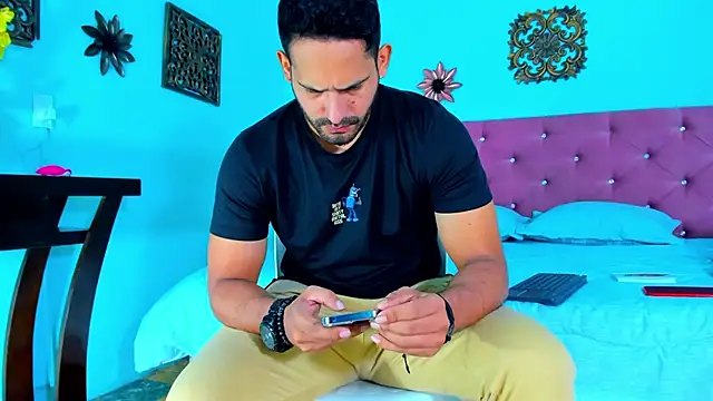 Snapshot of JorsMontero chatting on 02.07.25 JorsMontero online show from 02.07.25