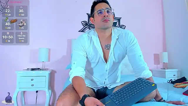 Snapshot of JorsMontero chatting on 02.12.25 JorsMontero online show from 02.12.25