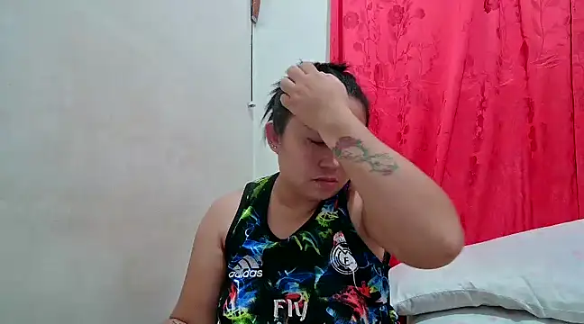 Snapshot of LalaiAsian chatting on 02.01.25 LalaiAsian online show from 02.01.25