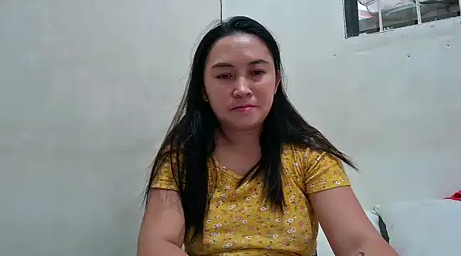 Snapshot of LalaiAsian chatting on 02.12.25 LalaiAsian online show from 02.12.25