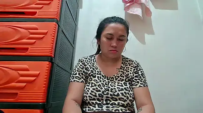 Snapshot of LalaiAsian chatting on 03.22.25 LalaiAsian online show from 03.22.25