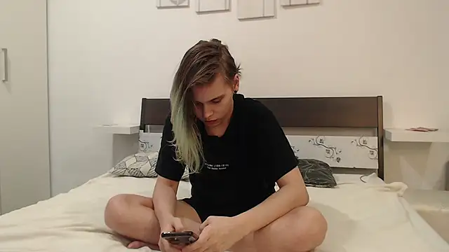 Snapshot of BlakeGumball chatting on 03.15.25 BlakeGumball online show from 03.15.25