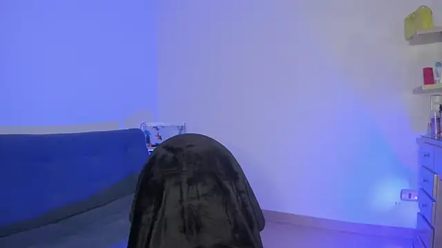 Snapshot of emma_rules99 chatting on 09.26.25 emma rules99 online show from 09.26.25