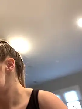 Snapshot of collegeslay chatting on 12.26.24 collegeslay online show from 12.26.24