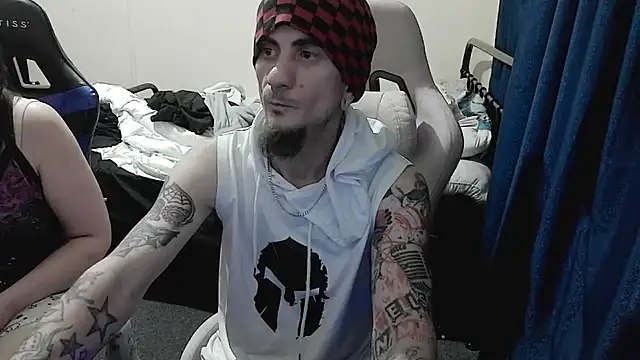 Snapshot of robvegas274 chatting on 10.12.25 robvegas274 online show from 10.12.25