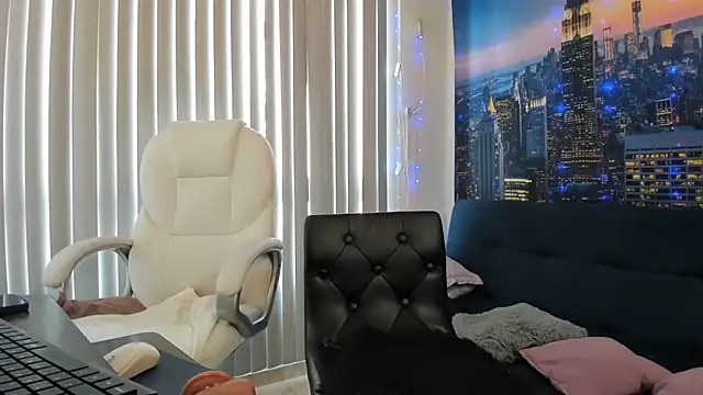 ashleymilf 1 online show from 02.19.25