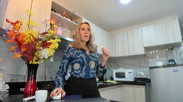 ashleymilf 1 online show from 11.10.25