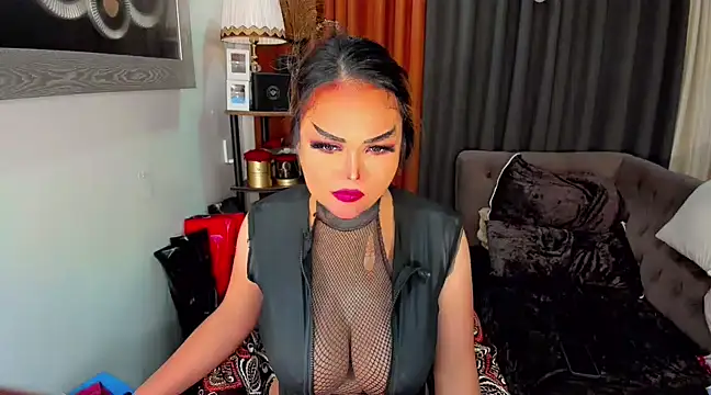 Snapshot of AsianHotieTS chatting on 01.21.25 AsianHotieTS online show from 01.21.25