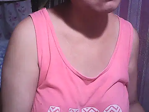 sweetsosie18 online show from 11.17.25