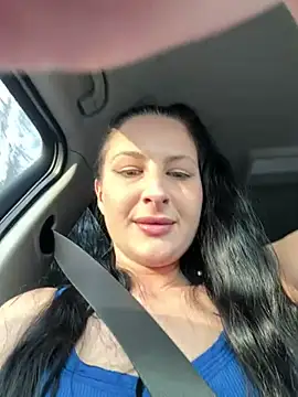 Snapshot of AlishyaJoi chatting on 12.23.24 AlishyaJoi online show from 12.23.24