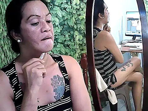 yummy 21xxx online show from 10.05.25