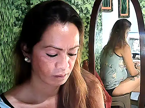 yummy 21xxx online show from 10.13.25