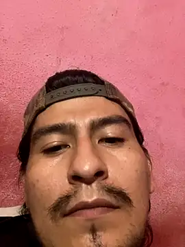 Snapshot of duggan12 chatting on 09.19.25 duggan12 online show from 09.19.25