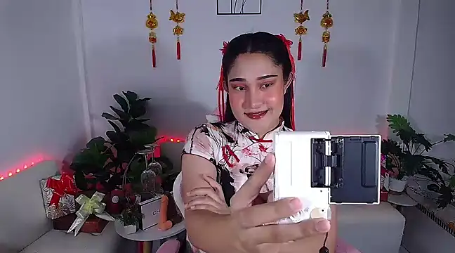 Snapshot of plysaithailand chatting on 01.28.25 plysaithailand online show from 01.28.25