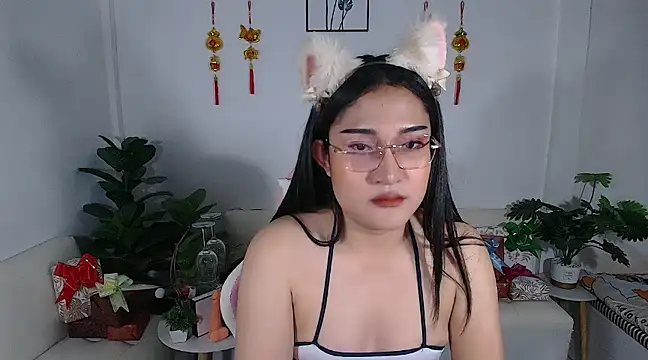 Snapshot of plysaithailand chatting on 02.04.25 plysaithailand online show from 02.04.25