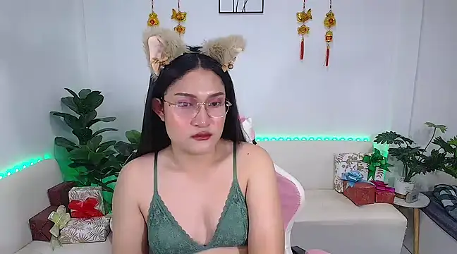 Snapshot of plysaithailand chatting on 03.19.25 plysaithailand online show from 03.19.25