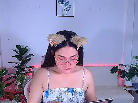 Snapshot of plysaithailand chatting on 09.21.25 plysaithailand online show from 09.21.25