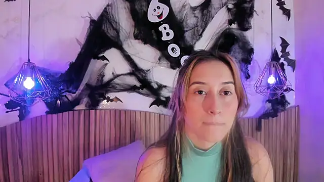 Snapshot of Abby_Sweet1_ chatting on 10.06.25 Abby Sweet1  online show from 10.06.25