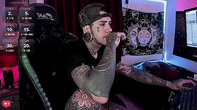 Snapshot of josh__ackerman chatting on 12.29.24 josh ackerman online show from 12.29.24