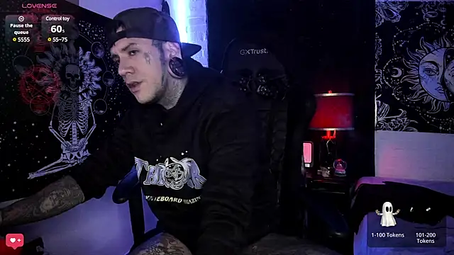 Snapshot of josh__ackerman chatting on 03.10.25 josh ackerman online show from 03.10.25