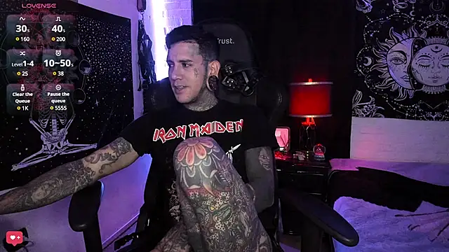 Snapshot of josh__ackerman chatting on 03.20.25 josh ackerman online show from 03.20.25