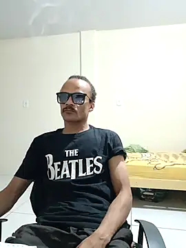 JamesQuaresma online show from 01.18.25