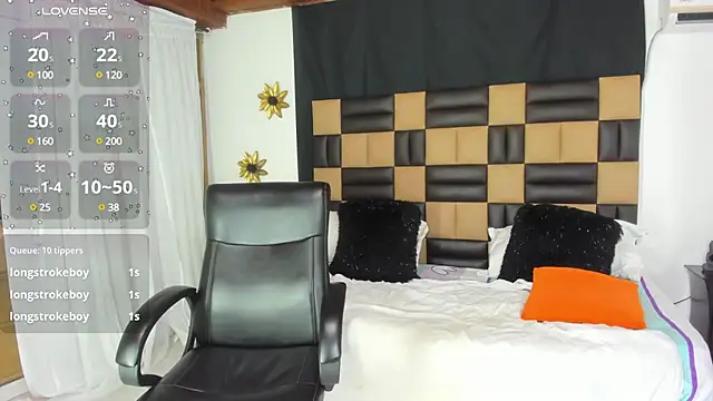 Snapshot of BarbieKano chatting on 12.17.24 BarbieKano online show from 12.17.24