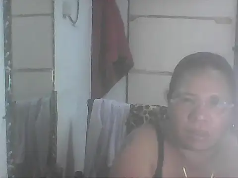 hotwet mama4uxx online show from 10.20.25