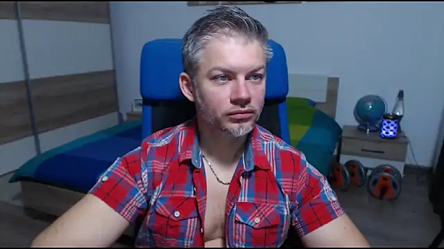 RobbyShawz online show from 10.08.25