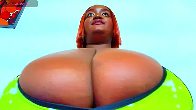 godessQQQ online show from 09.10.25