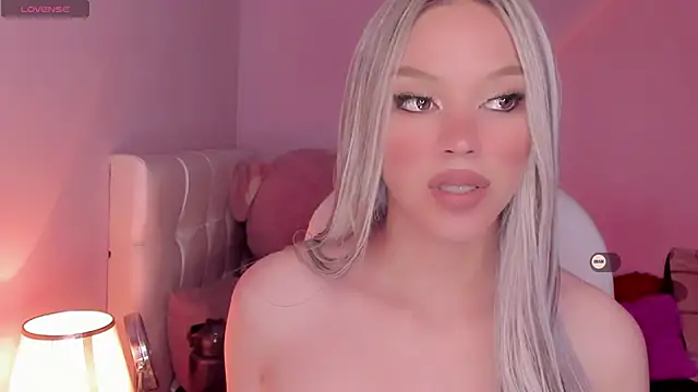 Snapshot of EvaEvangeline chatting on 12.31.24 EvaEvangeline online show from 12.31.24
