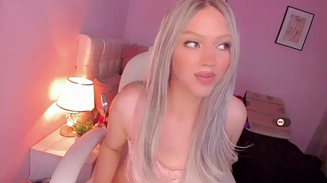 Snapshot of EvaEvangeline chatting on 02.03.25 EvaEvangeline online show from 02.03.25