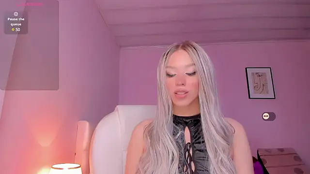 Snapshot of EvaEvangeline chatting on 02.14.25 EvaEvangeline online show from 02.14.25