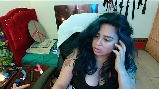 elektra 32 online show from 02.17.25