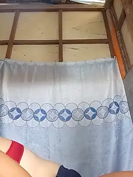 Snapshot of candy_baby1200 chatting on 09.18.25 candy baby1200 online show from 09.18.25