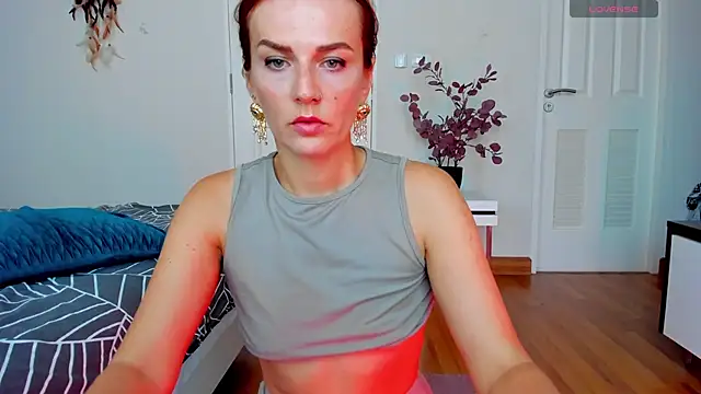 BritneyHall online show from 02.14.25